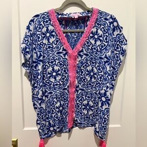 Lilly Pulitzer Silk/Cotton blend top.  Like new.  Washed once.  Size M.